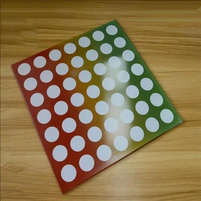 Digitálne tlačené vzorované sklo